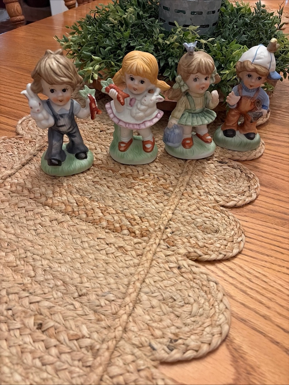 Vintage Homco Figurines Girls and Boys Birds and Bunnies Ceramic lot of 4
